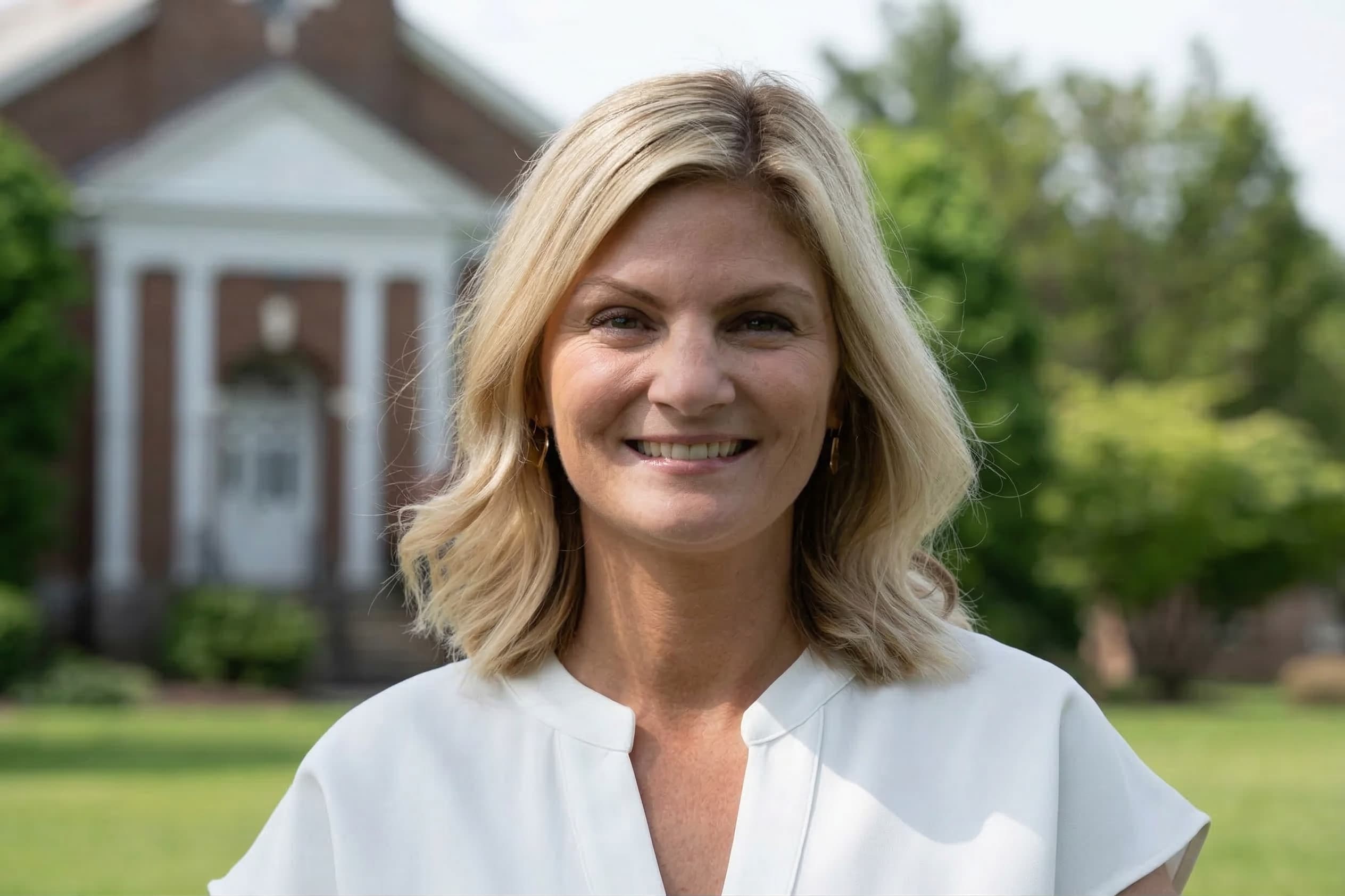 Kristina Lewis, LPC